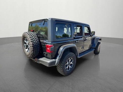 Used 2022 Jeep Wrangler Unlimited Rubicon w/ Steel Bumper Group AWD/4WD image 3