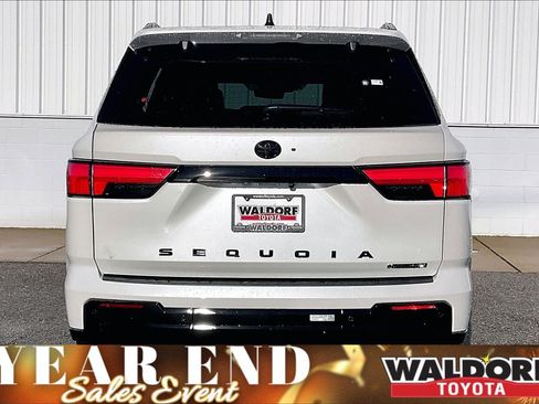 New 2026 Toyota Sequoia Platinum image 5
