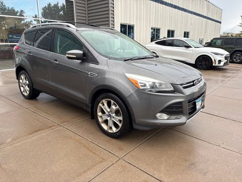 Used 2014 Ford Escape Titanium w/ Equipment Group 401A AWD/4WD image 3