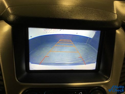 Used 2017 GMC Yukon SLT image 54