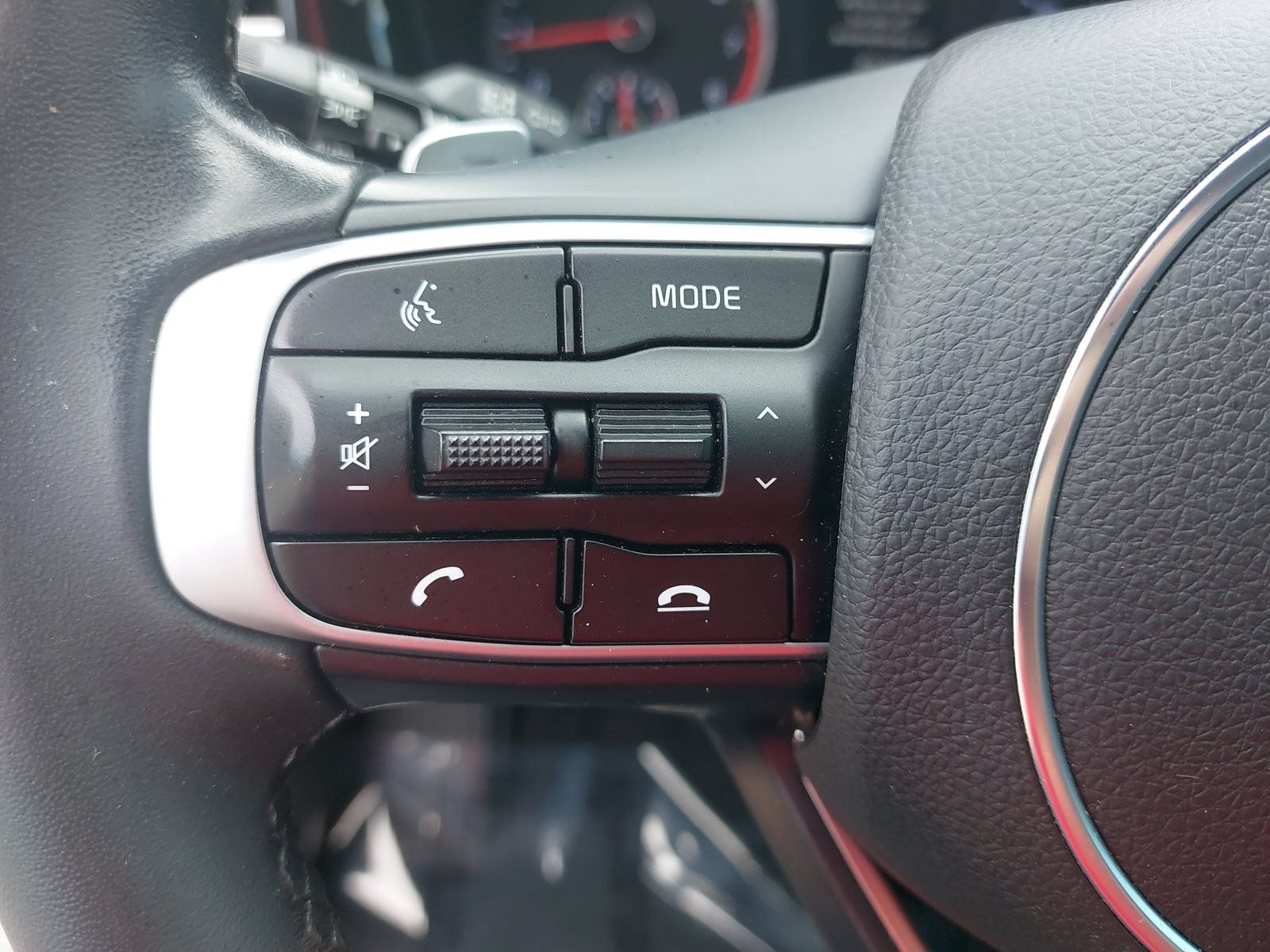 Used 2023 Kia K5 GT FWD image 16