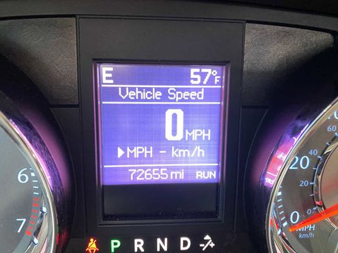 Used 2012 Chrysler Town & Country Touring-L w/ Entertainment Group #2 image 8