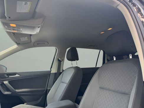 Used 2019 Volkswagen Tiguan S w/ Driver Assistance Package FWD image 14
