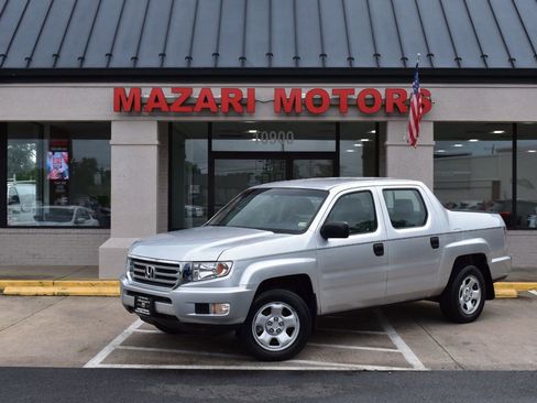 Used 2012 Honda Ridgeline RT image 2