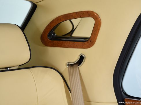 Used 2005 Bentley Arnage RL image 37