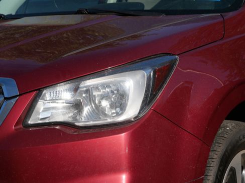 Used 2018 Subaru Forester 2.5i Premium w/ All-Weather Package AWD/4WD image 4