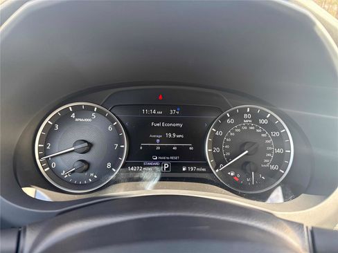 Certified 2025 INFINITI QX50 Luxe image 15