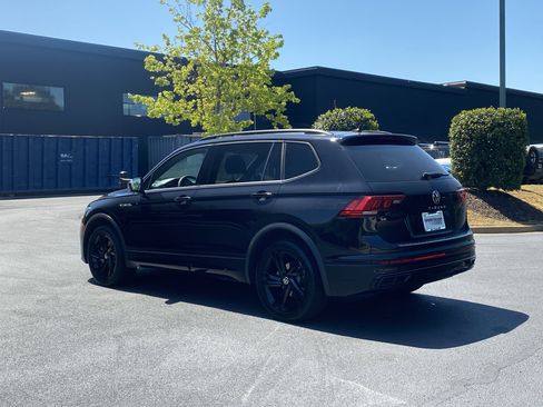 Used 2023 Volkswagen Tiguan SE R-Line image 16