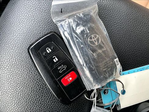 Used 2024 Toyota RAV4 XLE image 13