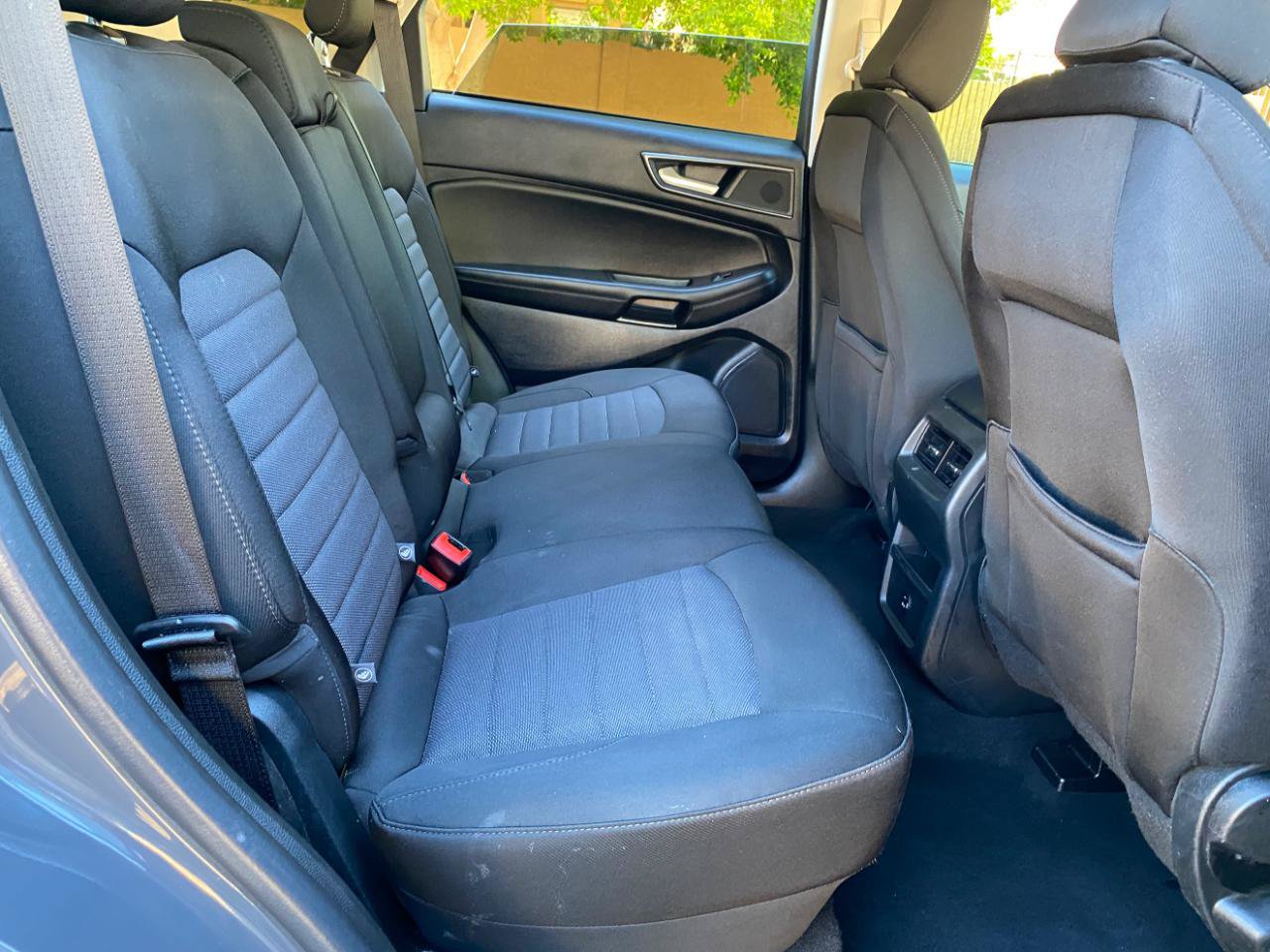 Used 2021 Ford Edge SE FWD image 43