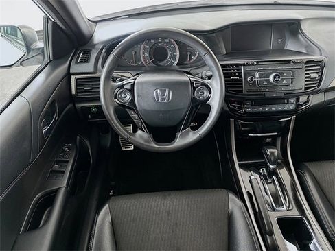Used 2016 Honda Accord Sport image 3