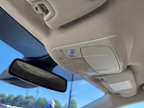 Used 2021 Ford Edge SEL w/ Convenience Package FWD image 26