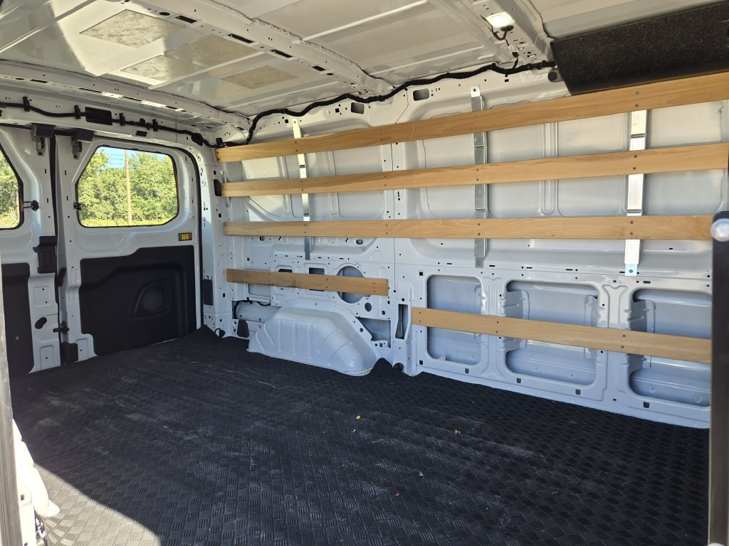 Used 2025 Ford Transit 250 Low Roof w/ Exterior Upgrade Package RWD image 31