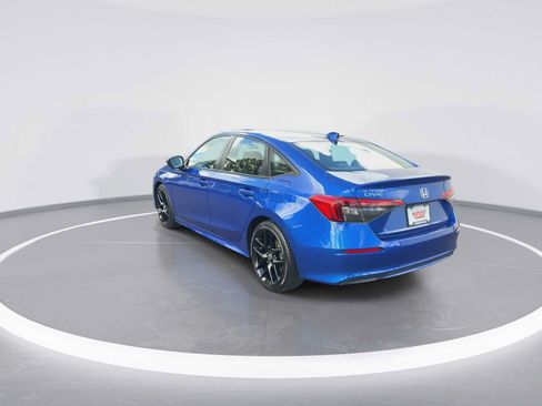 Used 2022 Honda Civic Sport image 6