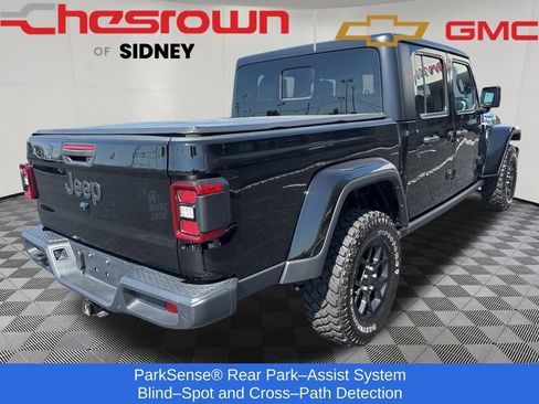 Used 2024 Jeep Gladiator Sport image 5