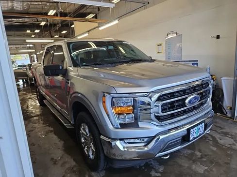 Used 2021 Ford F150 XLT w/ Equipment Group 302A High AWD/4WD image 3