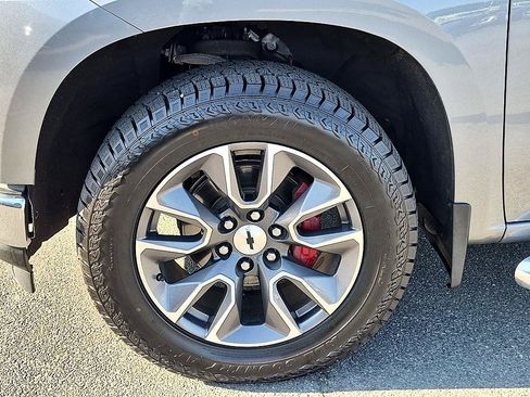 Certified 2020 Chevrolet Silverado 1500 LTZ w/ LTZ Plus Package AWD/4WD image 10