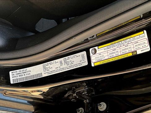 Used 2022 RAM 1500 Laramie image 63