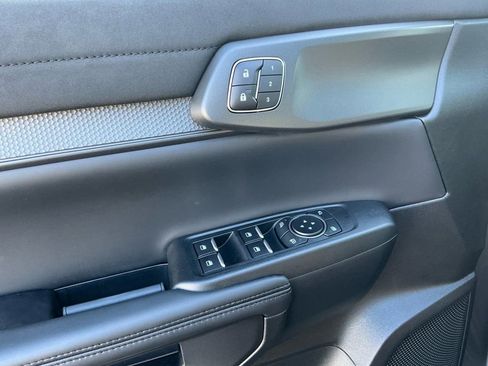 Used 2025 Ford Ranger Raptor image 16