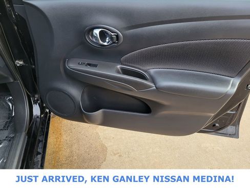 Used 2018 Nissan Versa SV w/ SV Special Edition Package image 48