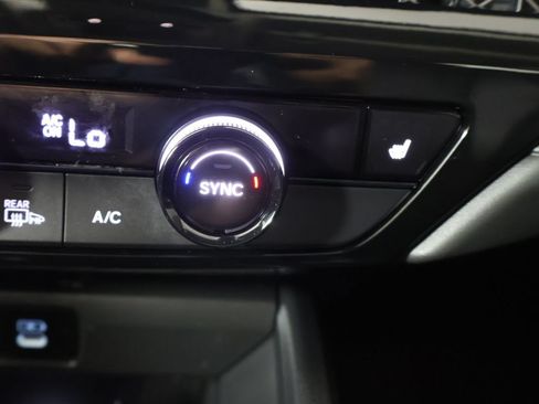 Used 2025 Honda Accord EX-L image 45
