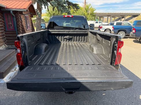 Used 2020 Chevrolet Silverado 2500 W/T AWD/4WD image 16