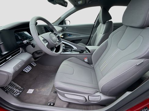 New 2026 Hyundai Elantra Sport image 14