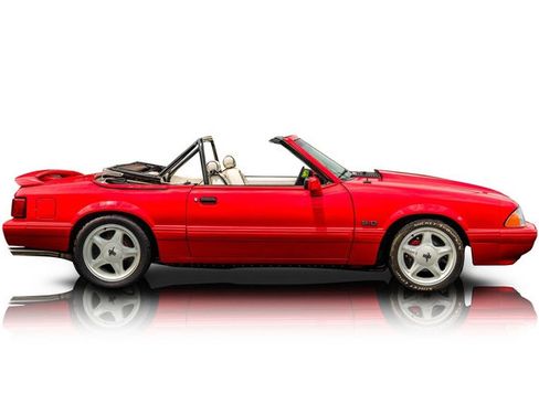 Used 1992 Ford Mustang LX image 2