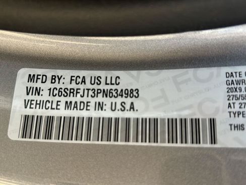 Used 2023 RAM 1500 Laramie AWD/4WD image 35