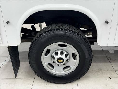Used 2022 Chevrolet Silverado 2500 W/T w/ WT Convenience Package RWD image 35