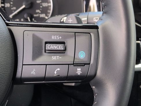 Certified 2025 Nissan Pathfinder SL AWD/4WD image 19