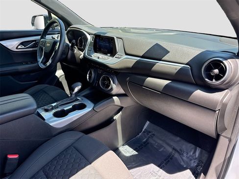 Used 2021 Chevrolet Blazer LT image 28