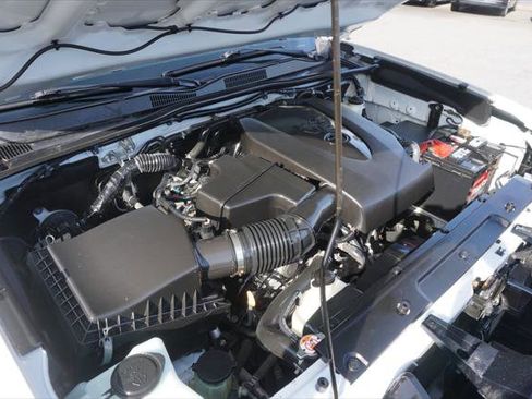 Used 2021 Toyota Tacoma Limited image 44