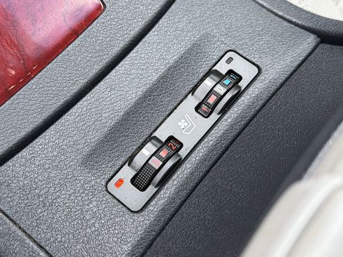 Used 2008 Lexus ES 350 350 4D Sedan image 32