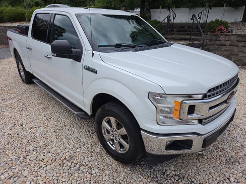 Used 2018 Ford F150 XLT w/ Equipment Group 301A Mid AWD/4WD image 9