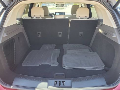 Used 2023 Lincoln Corsair AWD w/ Equipment Group 101A image 29