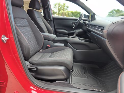 Used 2026 Honda HR-V Sport image 28