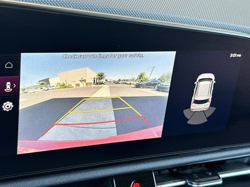 Used 2023 Kia Niro Wind w/ Wind Preserve Package FWD image 22