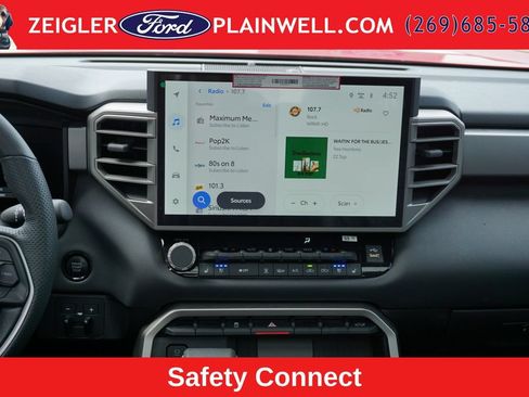 Used 2025 Toyota Tundra Limited AWD/4WD image 12