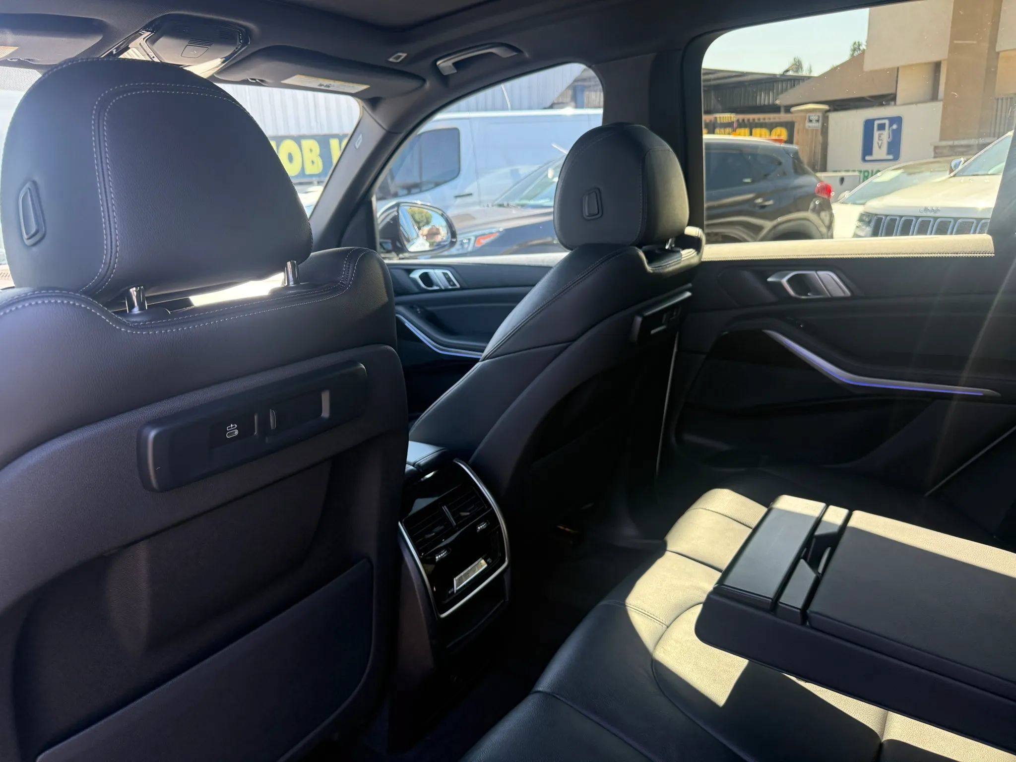 Used 2020 BMW X5 sDrive40i w/ Convenience Package RWD image 14