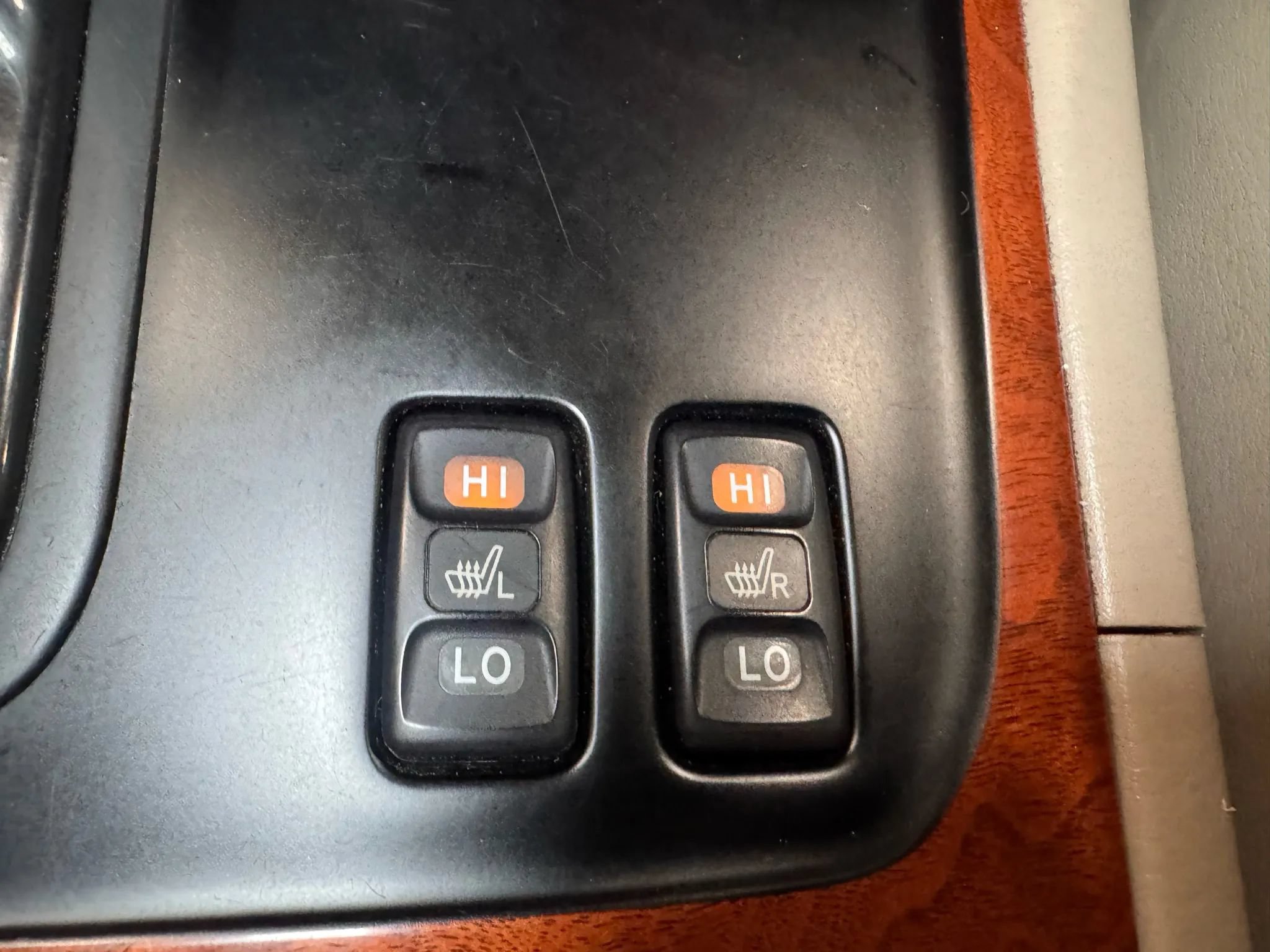 Used 2001 Lexus LX 470 4WD image 30