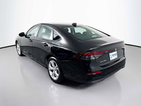 Certified 2025 Honda Accord LX image 3