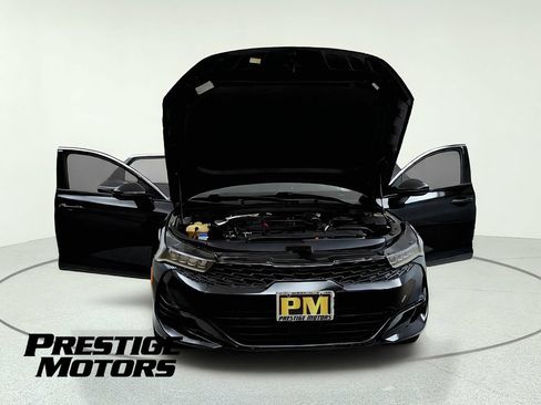 Used 2023 Kia K5 GT-Line image 12