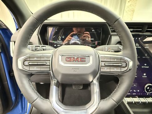 New 2026 GMC Terrain Elevation w/ Elevation Premium Package image 29