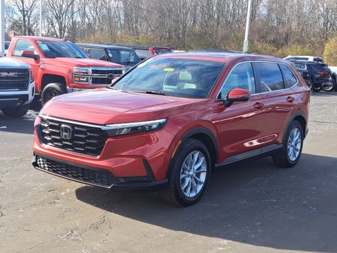 Used 2025 Honda CR-V EX-L image 2