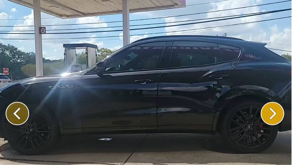 Used 2021 Maserati Levante AWD/4WD image 2