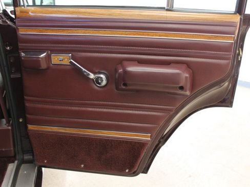 Used 1989 Jeep Grand Wagoneer image 93