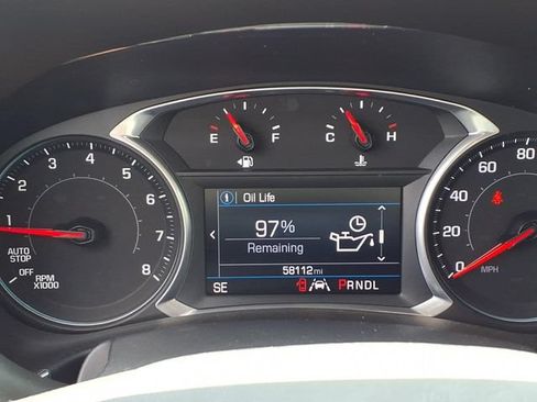 Used 2020 Chevrolet Equinox LT FWD image 28