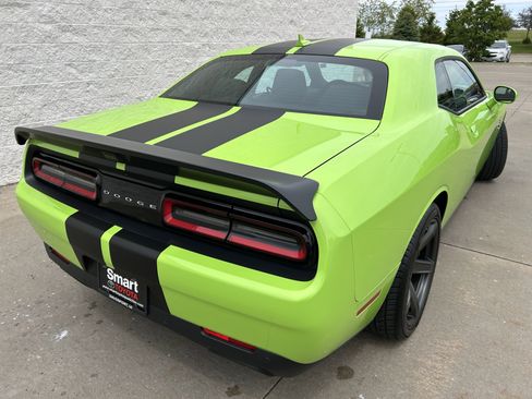 Used 2023 Dodge Challenger SRT Hellcat RWD image 6