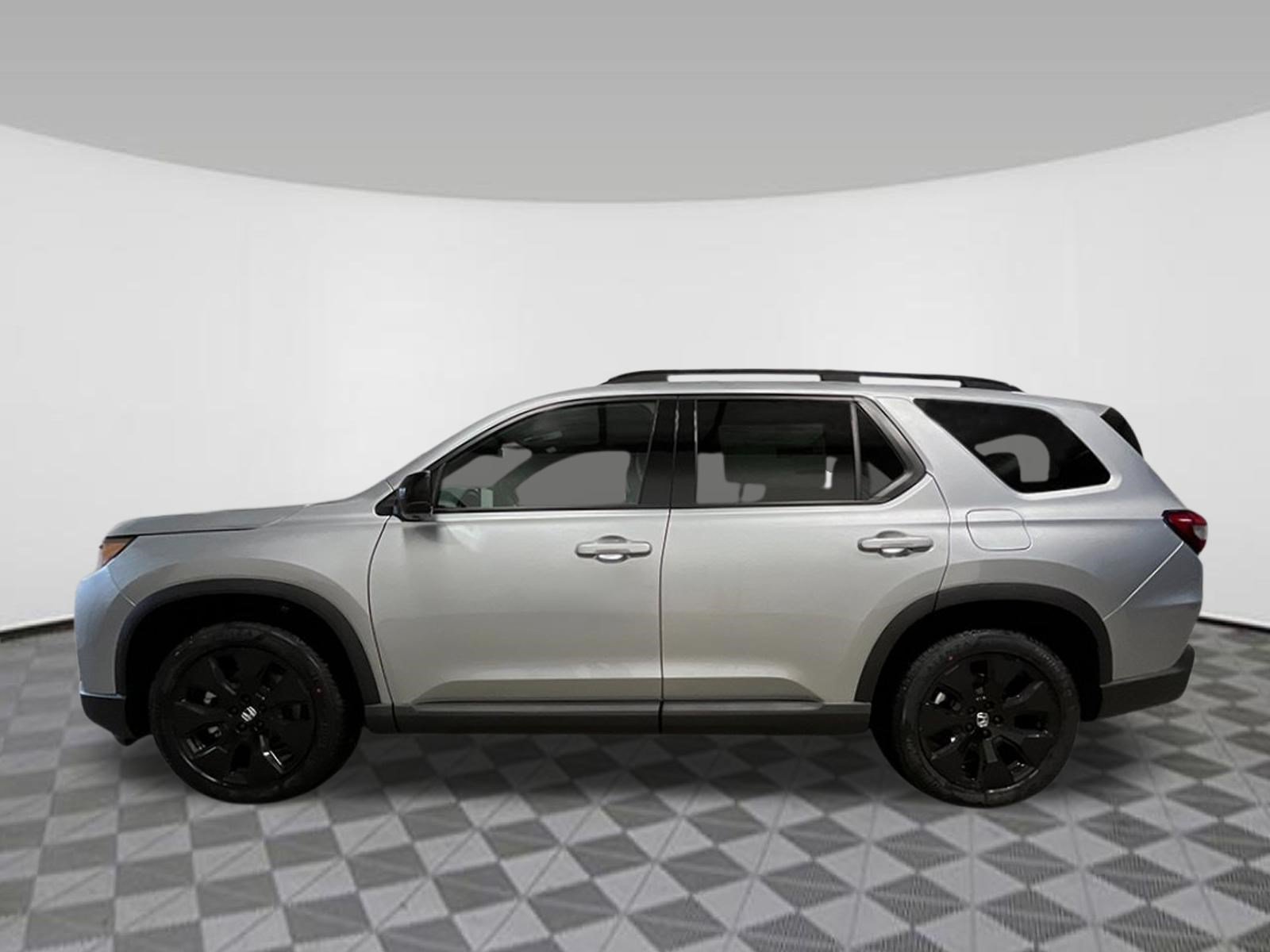 New 2026 Honda Pilot Black Edition image 3